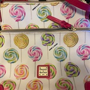 Dooney and Bourke lollipop crossbody bag- perfect for spring
